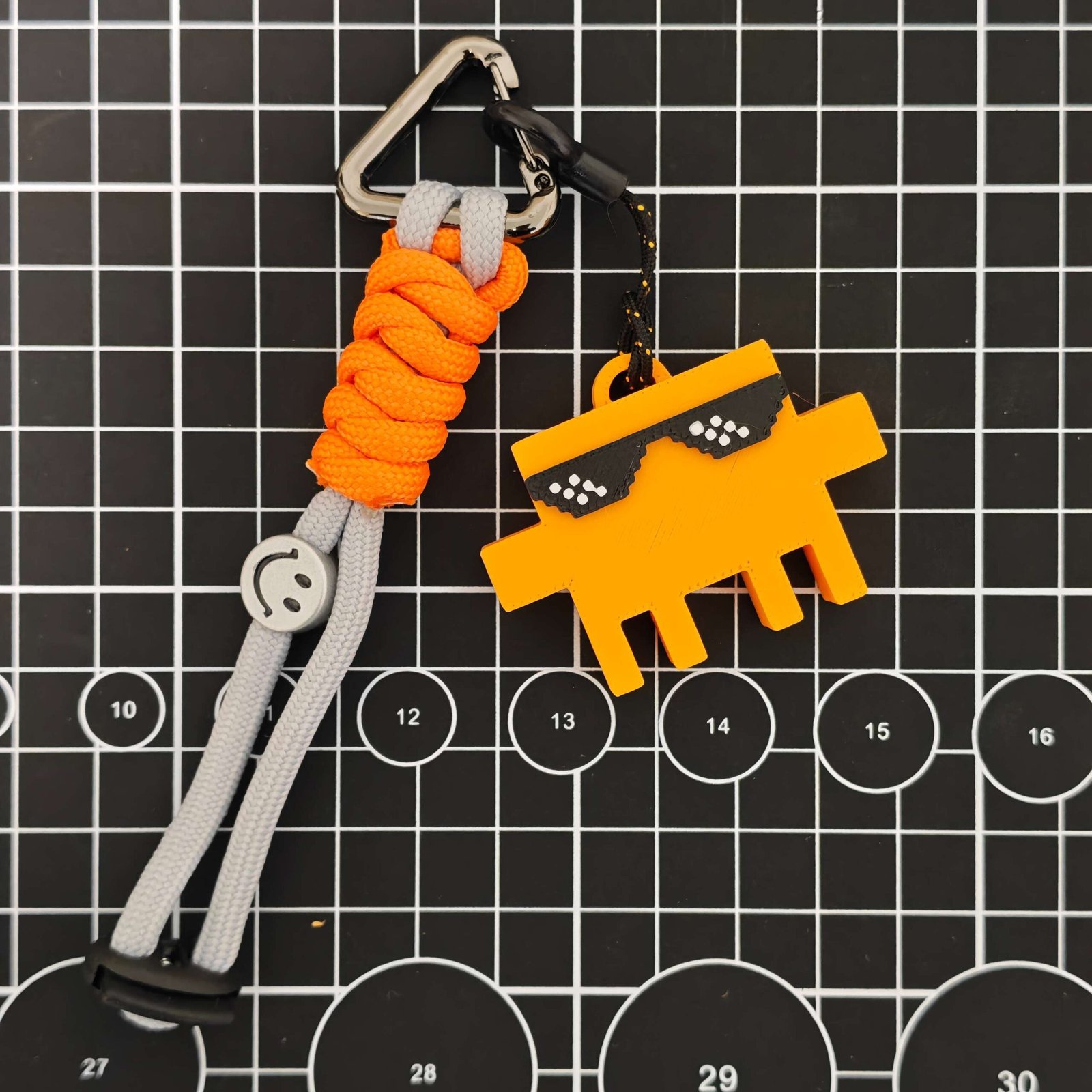 Clawdy Keychain Sunglasses