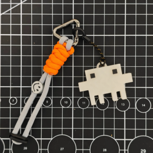 Clawdy Keychain Square Eyes Color Change